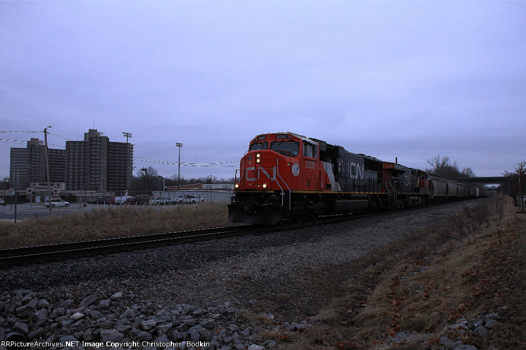 CN 8300